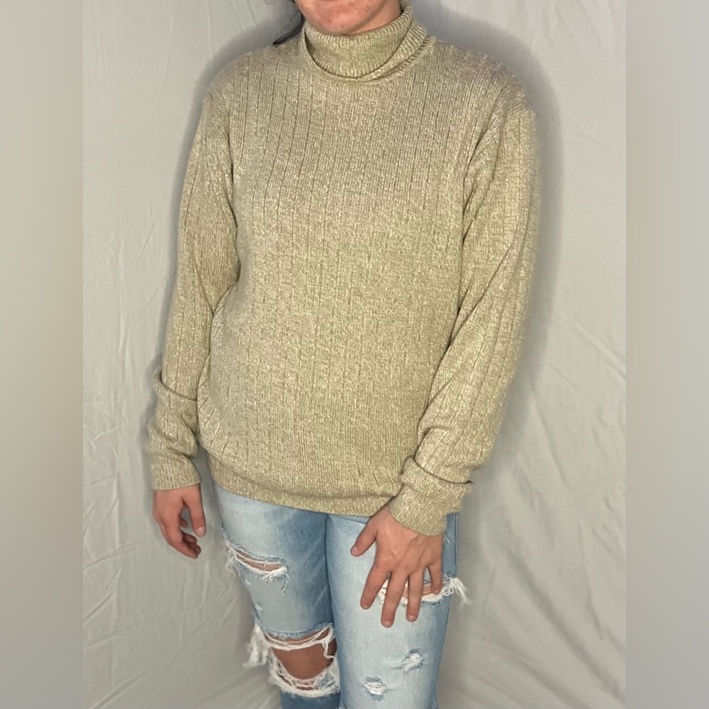 Women’s Tan Turtle Neck Sweater Size M